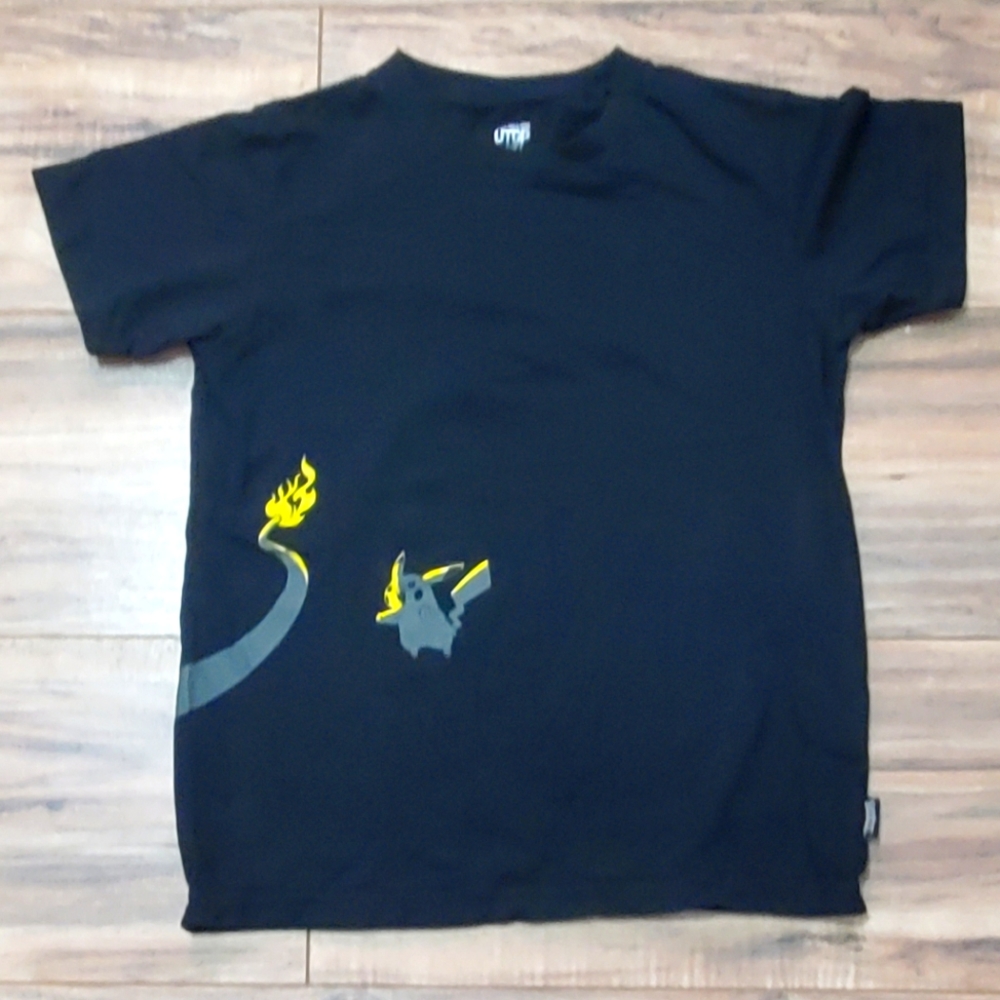 Uniqlo UTGP 2019 Pokemon Pikachu Shirt